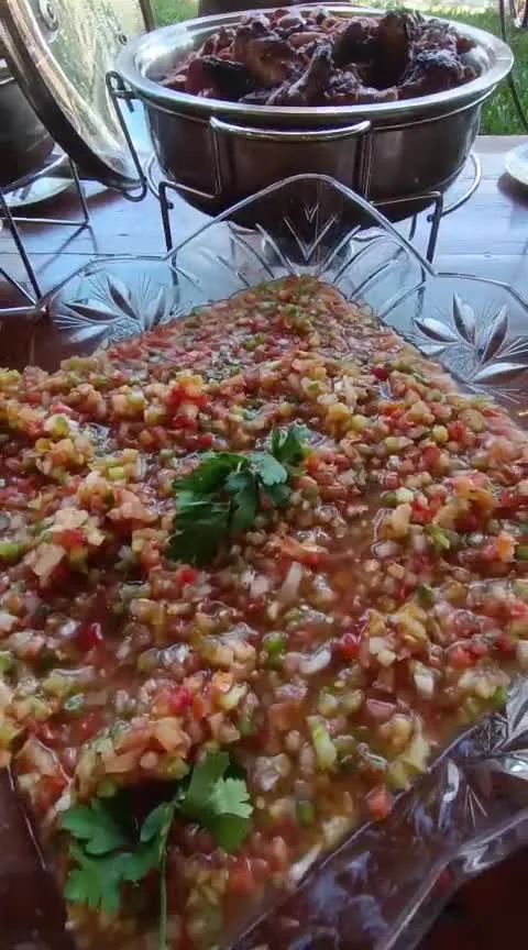Miniatura do vídeo Atendimento e buffet volante em festa infantil em BH